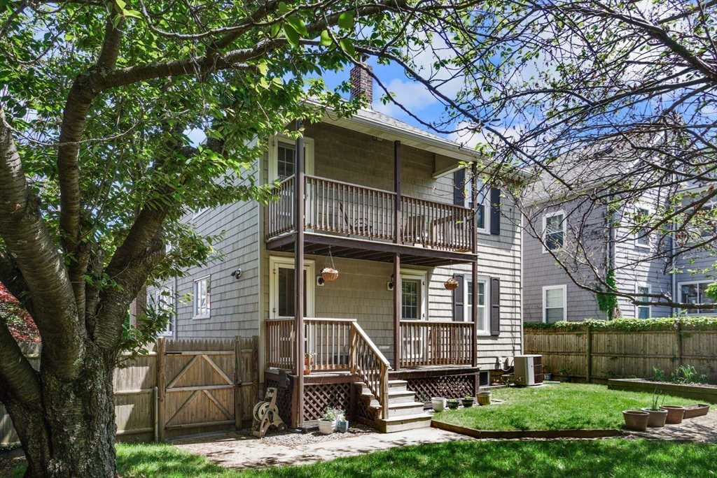 226 Trapelo Rd # 1