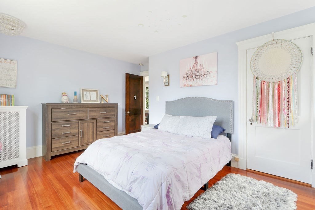 186 Woodward St Unit: SF