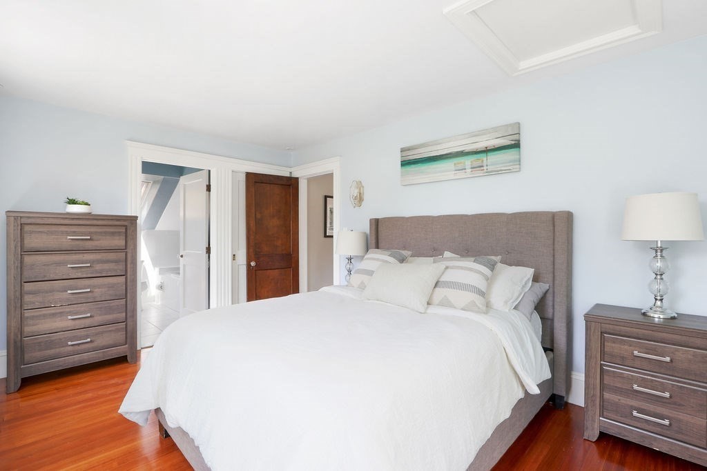 186 Woodward St Unit: SF