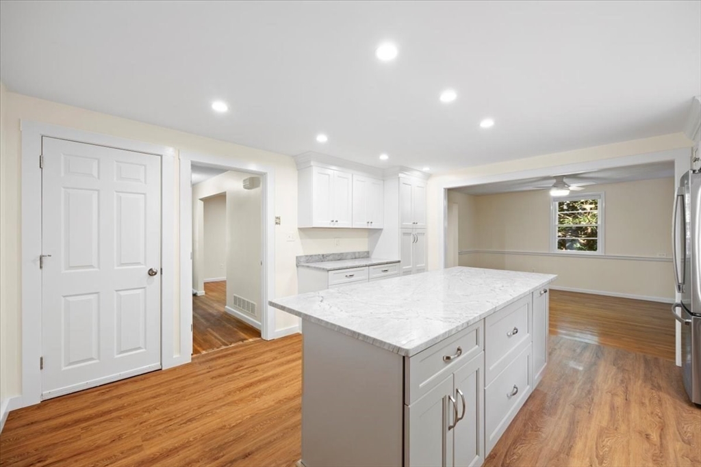 62 Longfellow Rd