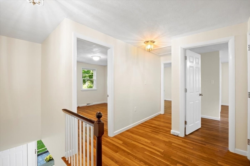 62 Longfellow Rd
