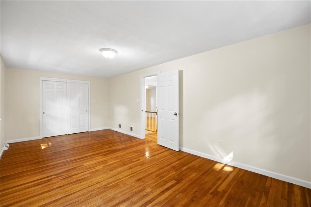 62 Longfellow Rd