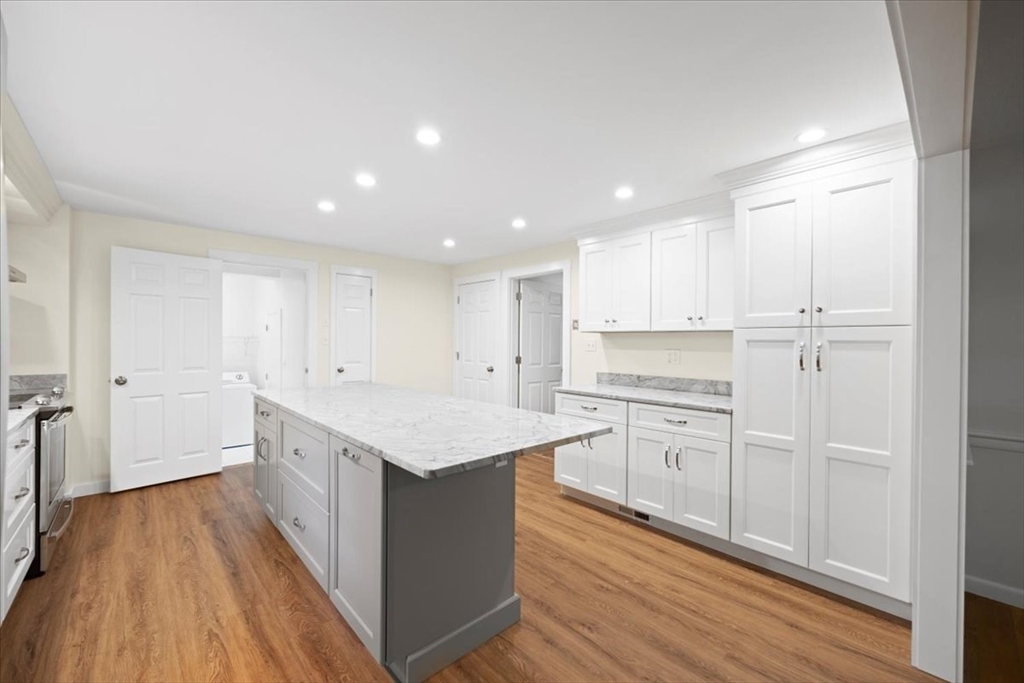 62 Longfellow Rd