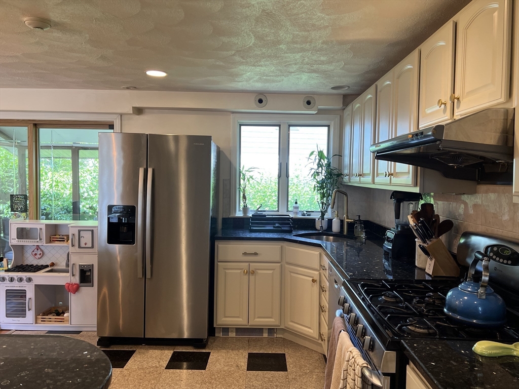 11 Garrison Road # 1