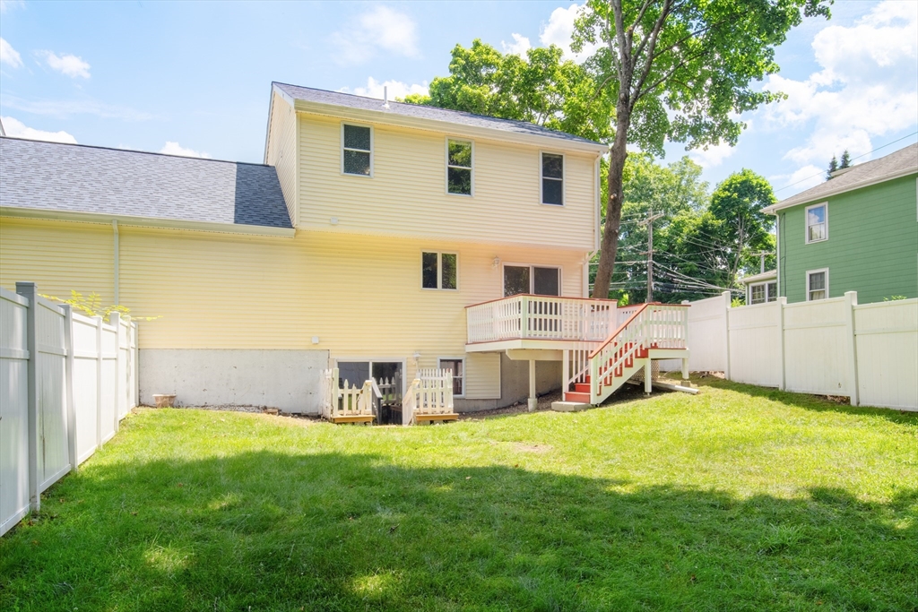 1083 Main St # 1083