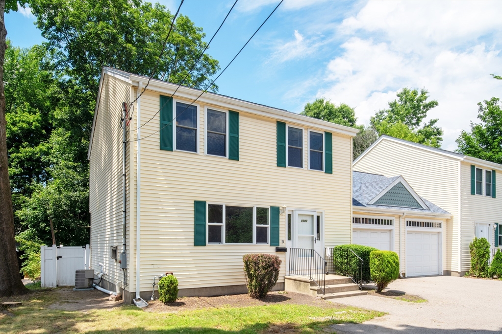 1083 Main St # 1083