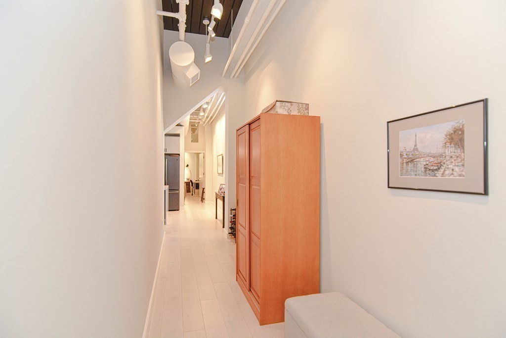 27 Wareham St # 101
