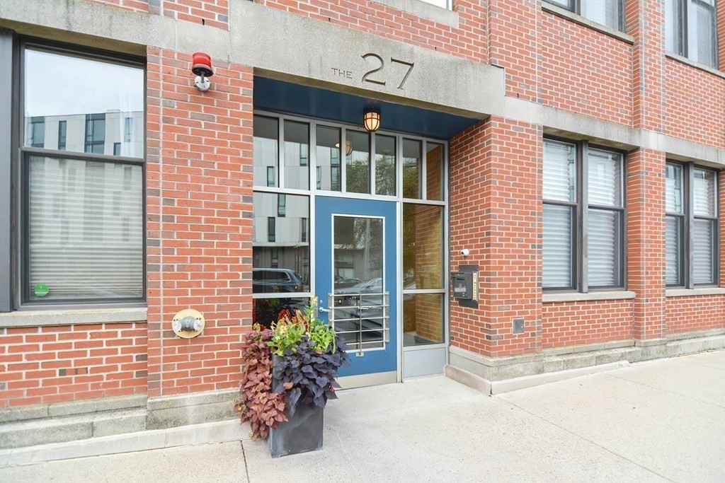 27 Wareham St # 101