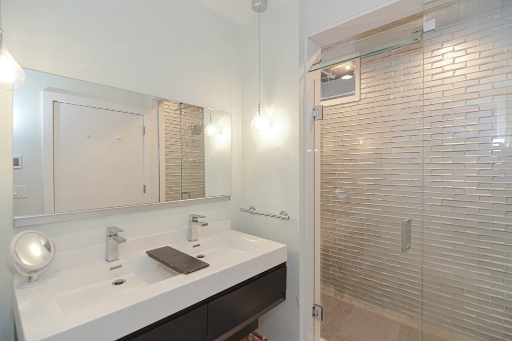 27 Wareham St # 101