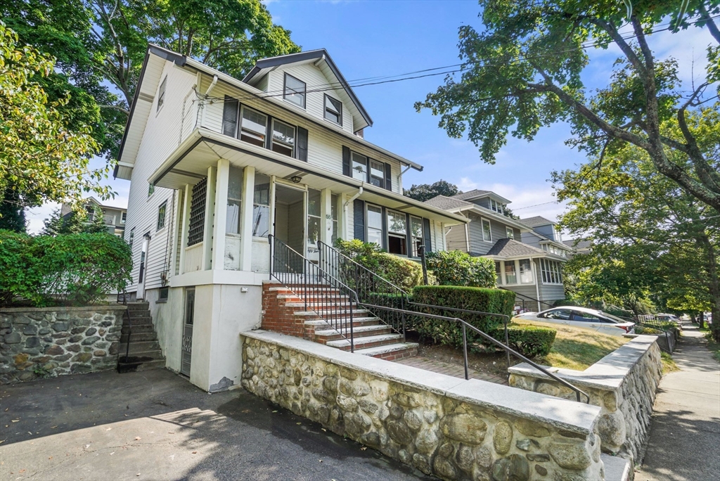 55 Winsor Ave