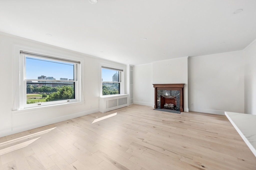48 Beacon St # 6F