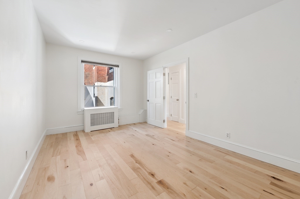 48 Beacon St # 6F