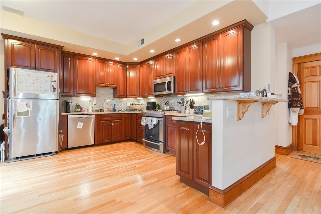 90 Browne St. # 2