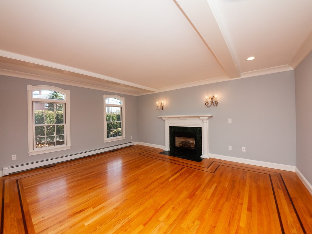 31 Marsh St