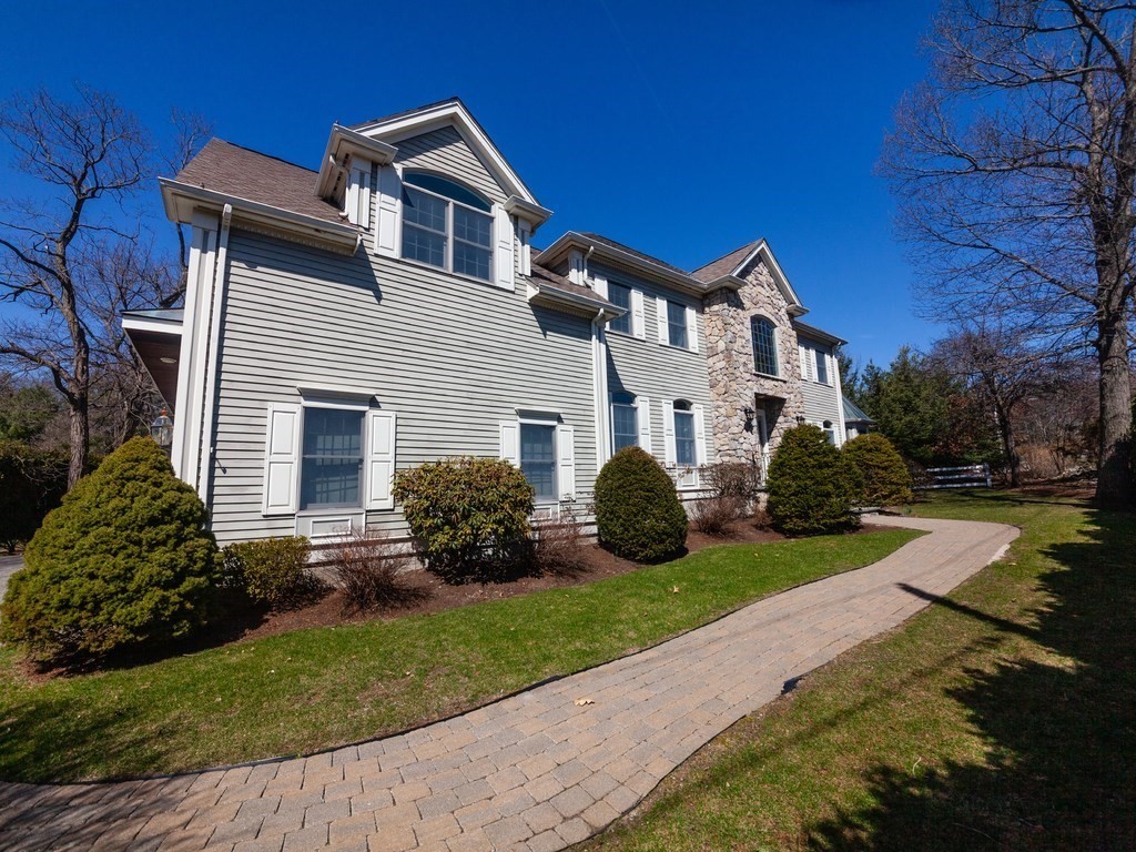 31 Marsh St