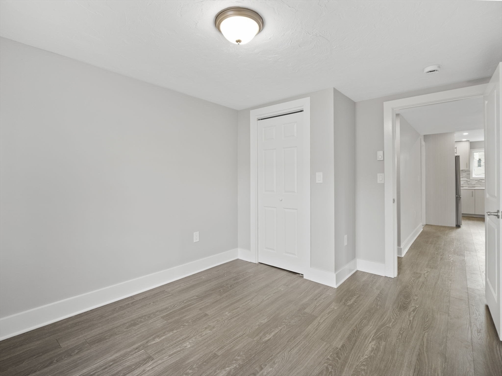 22 New Foster Ave