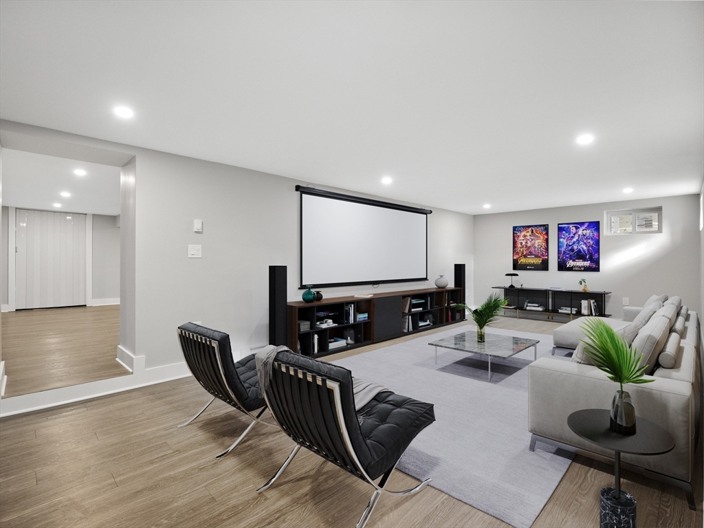 22 New Foster Ave