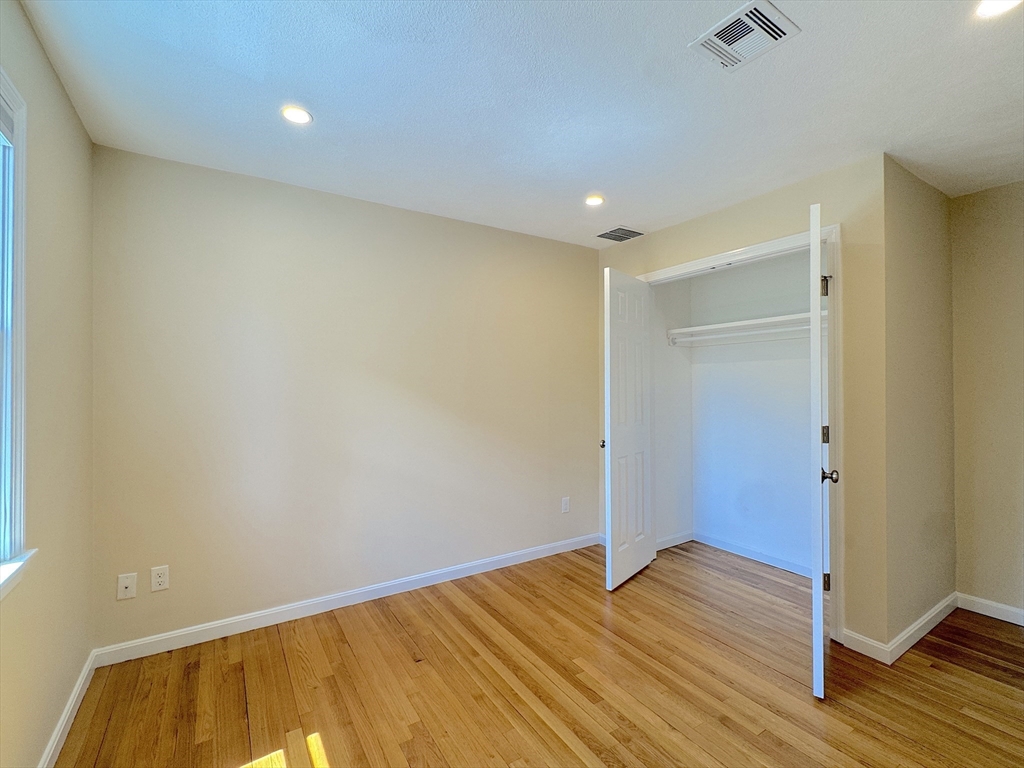 298 Adams St # 298
