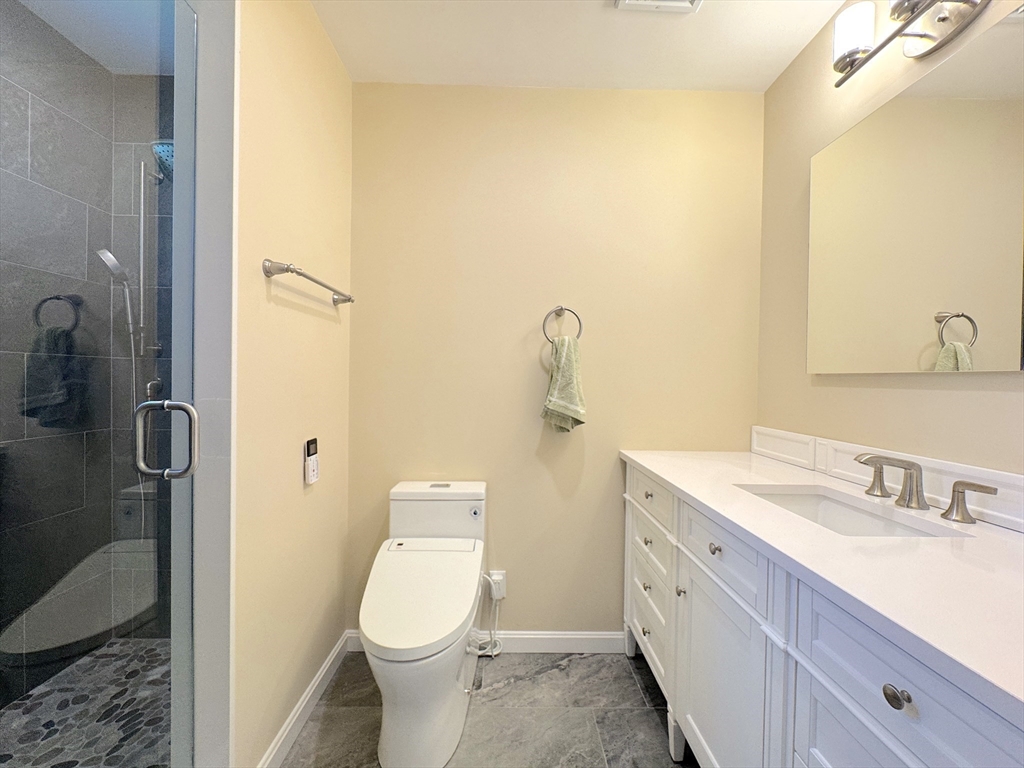 298 Adams St # 298