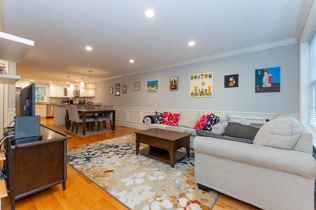 11 Crescent Hill Ave # 11