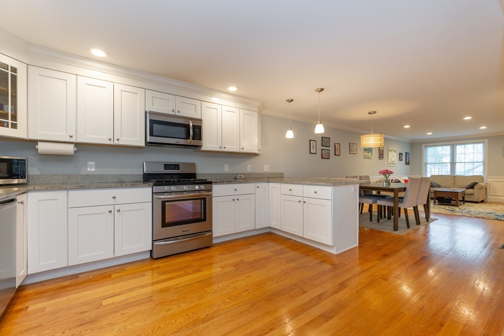 11 Crescent Hill Ave # 11