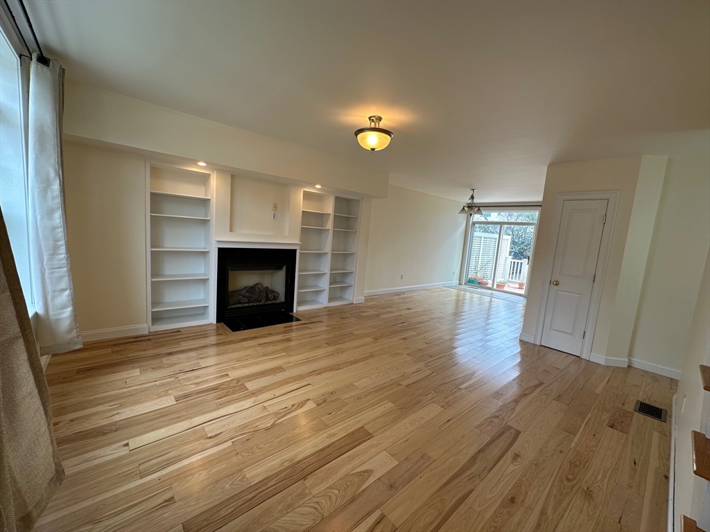 155 Franklin Street # 1