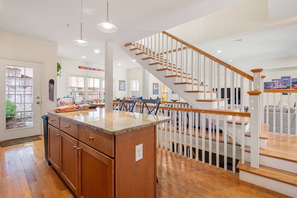 23 Porter St # 2