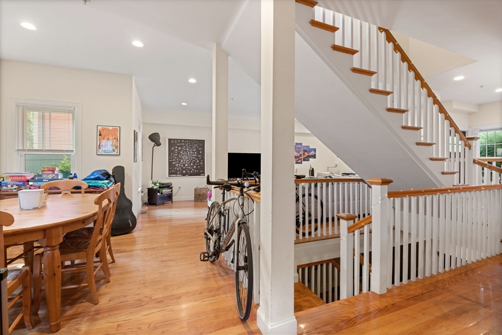 23 Porter St # 2