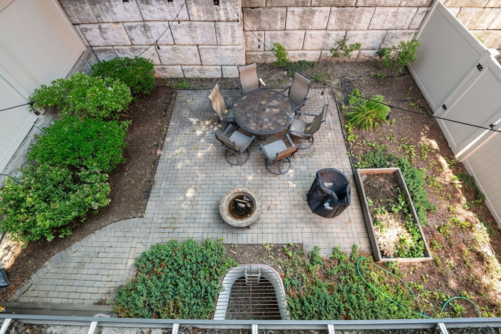 23 Porter St # 2