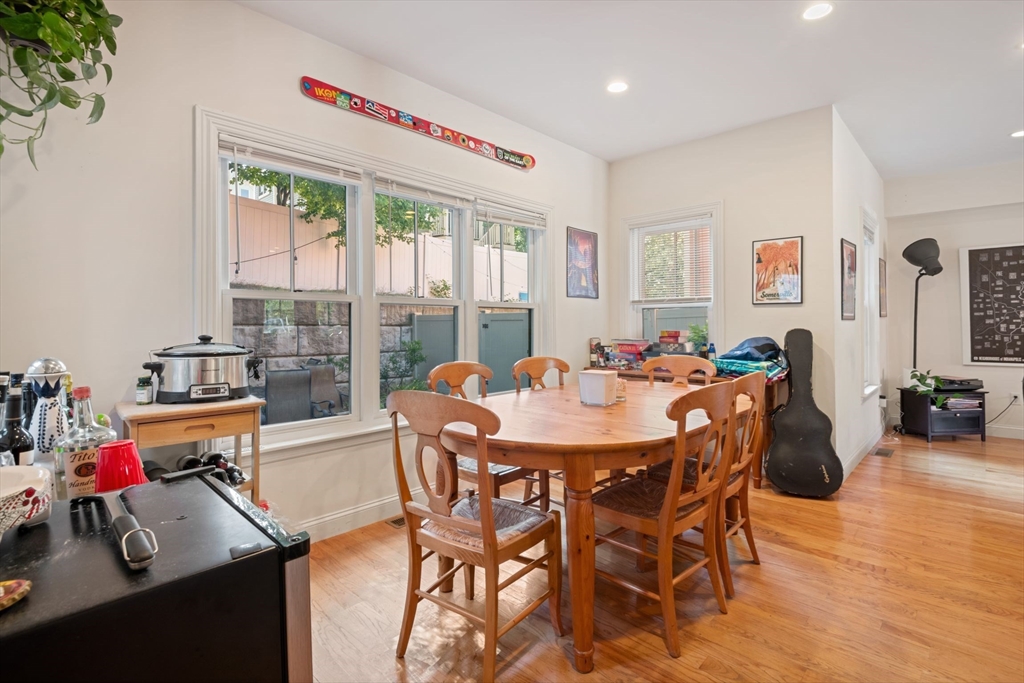23 Porter St # 2