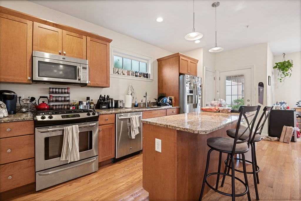 23 Porter St # 2