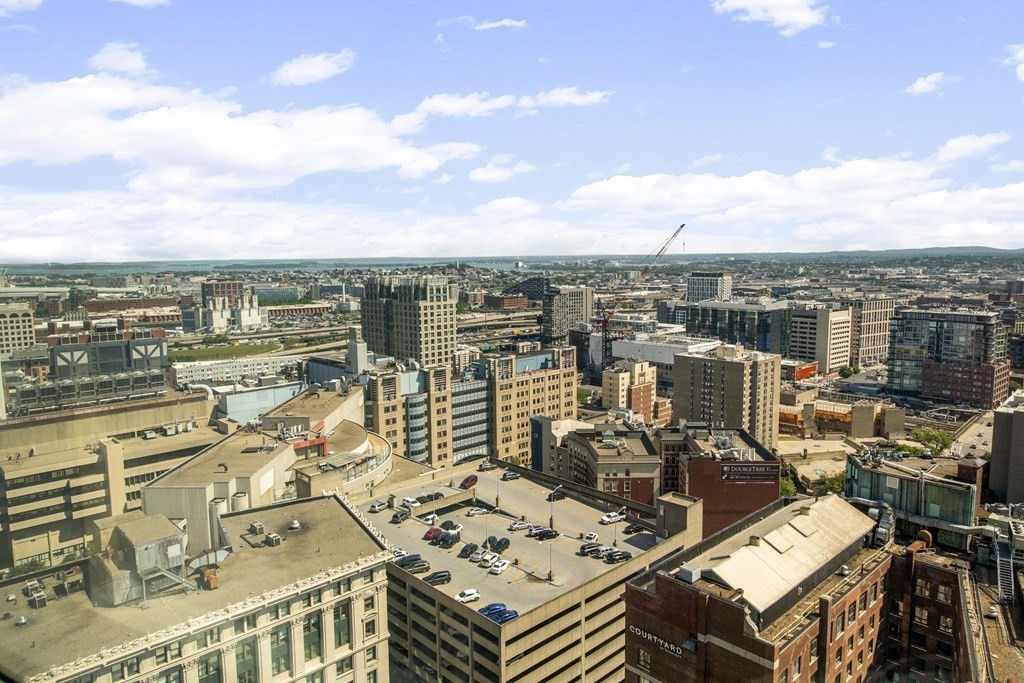 110 Stuart Street Unit: PH1