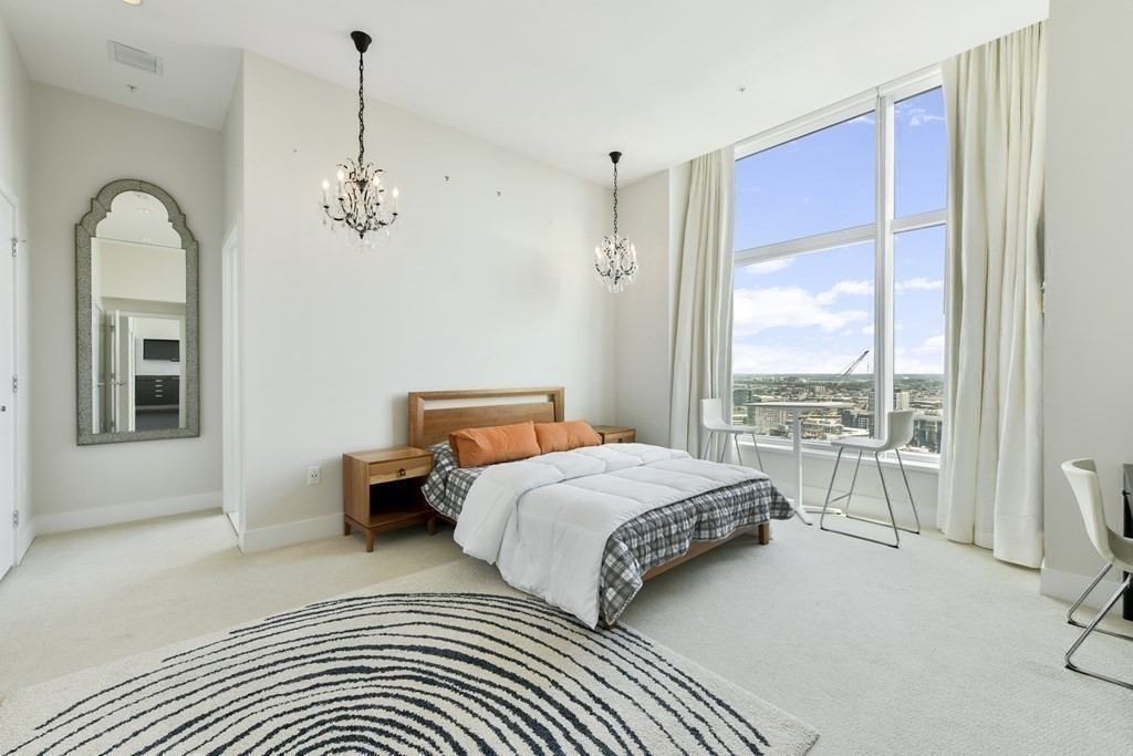 110 Stuart Street Unit: PH1