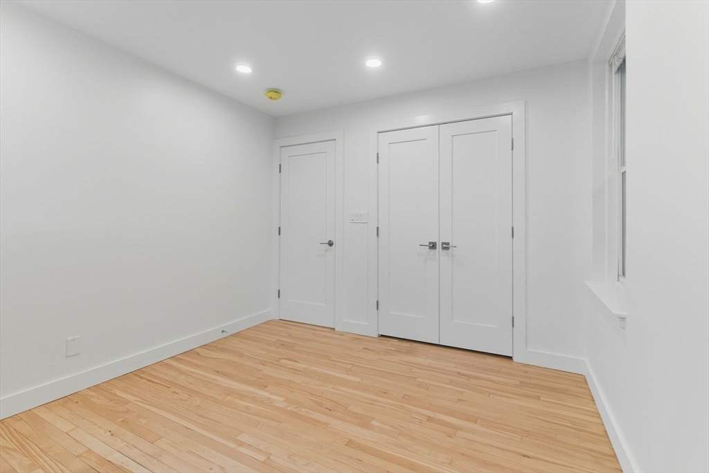 140 Beaconsfield Rd # 2