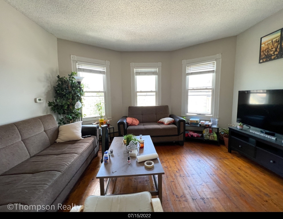 372 Medford St # 3