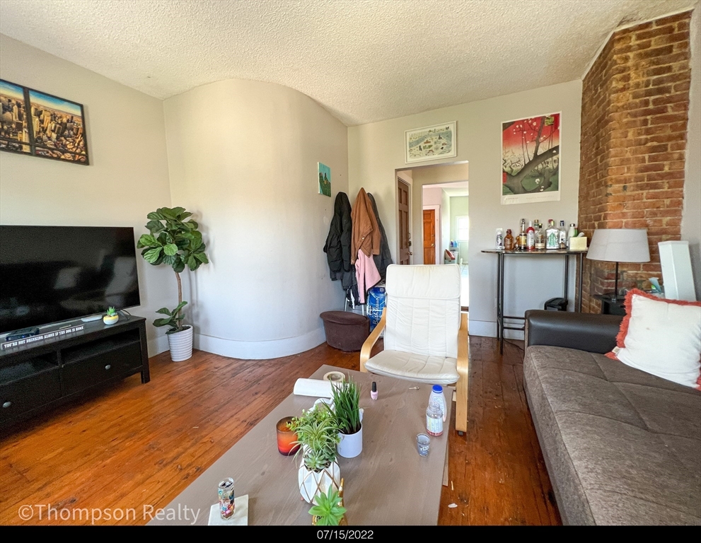 372 Medford St # 3