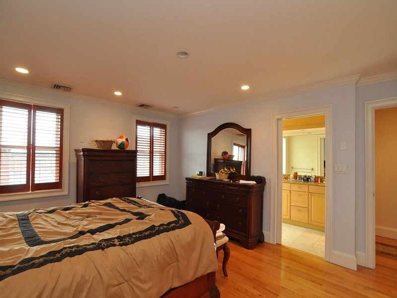 362 Commonwealth Ave Unit: PHB