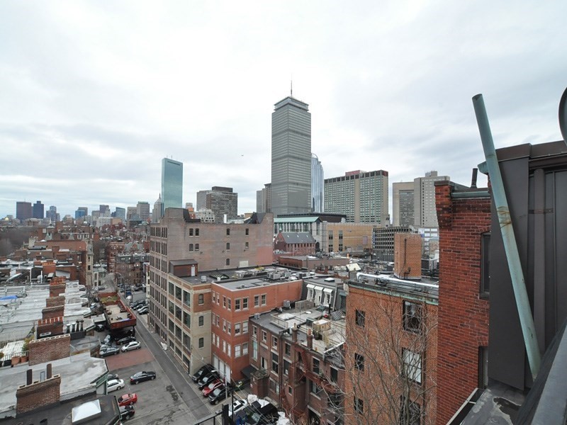 362 Commonwealth Ave Unit: PHB