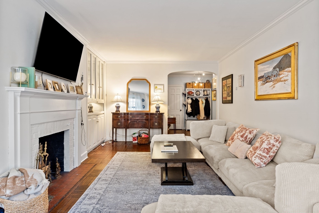 255 Beacon St # 21