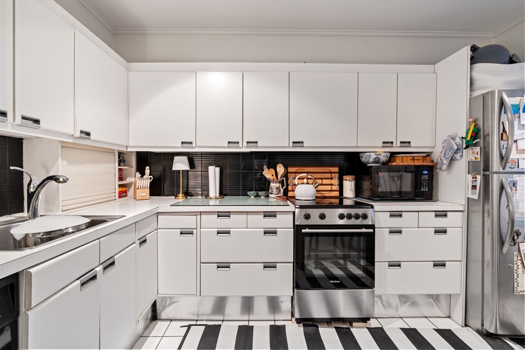 255 Beacon St # 21