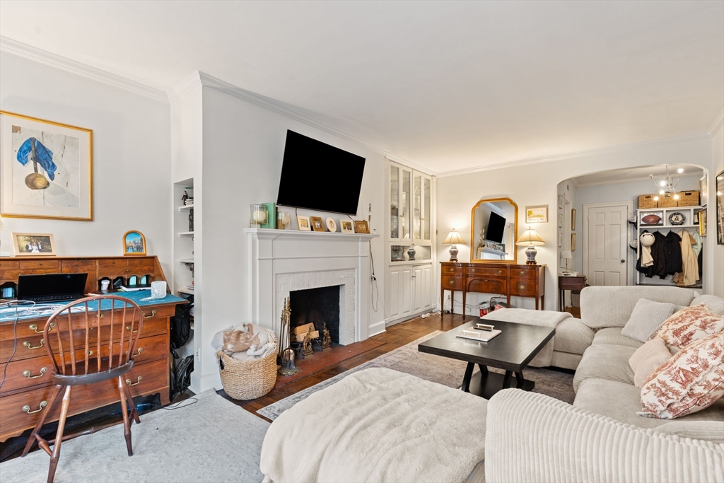 255 Beacon St # 21