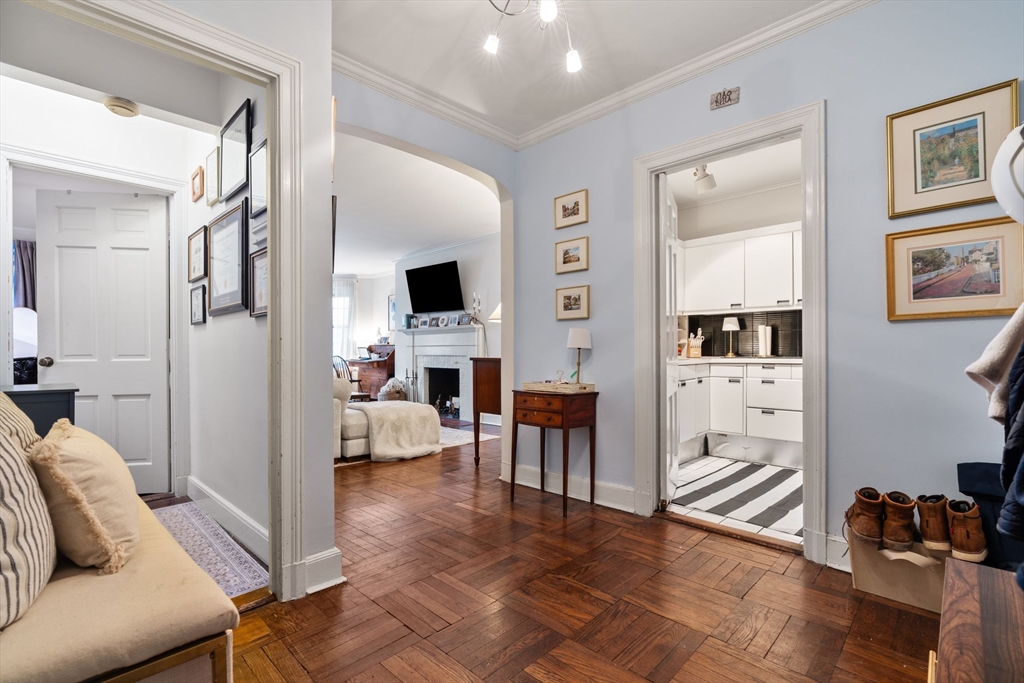 255 Beacon St # 21