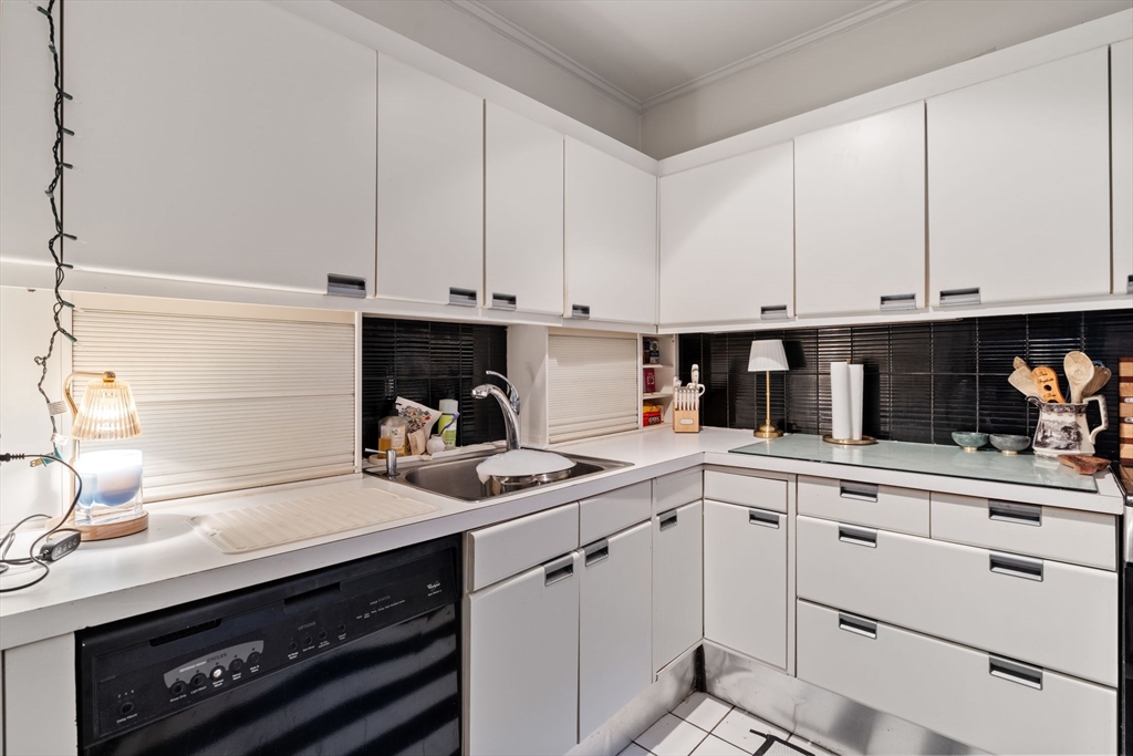 255 Beacon St # 21
