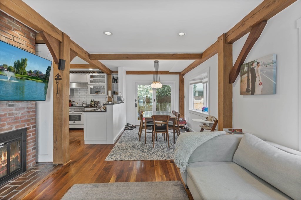 7 Murdock St # 7
