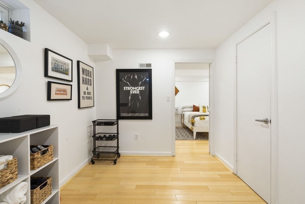 7 Murdock St # 7