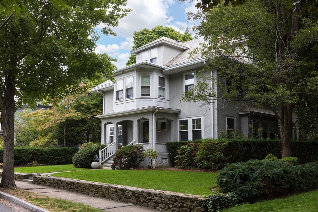 17 Willow St. # 17
