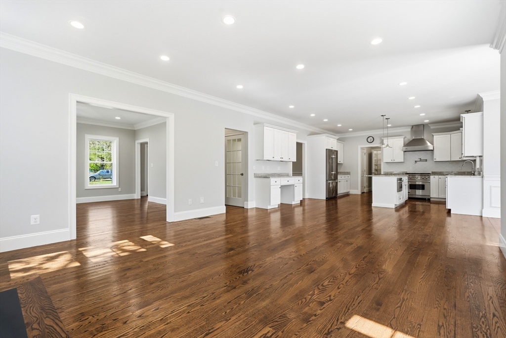 30 Redwing Rd