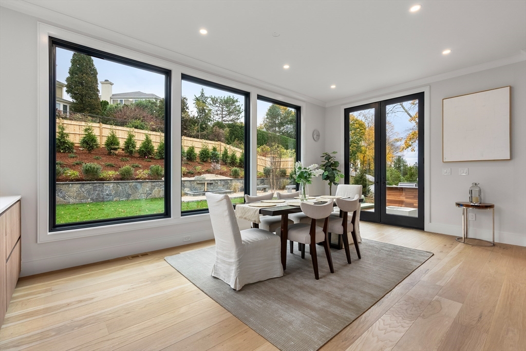 45 Cross Hill Rd