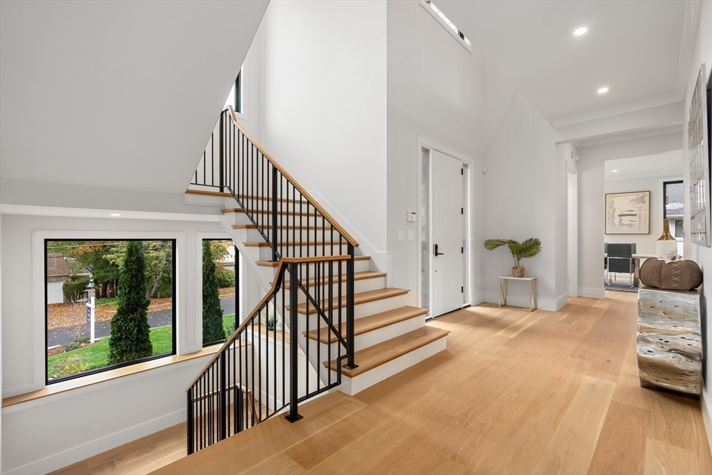 45 Cross Hill Rd