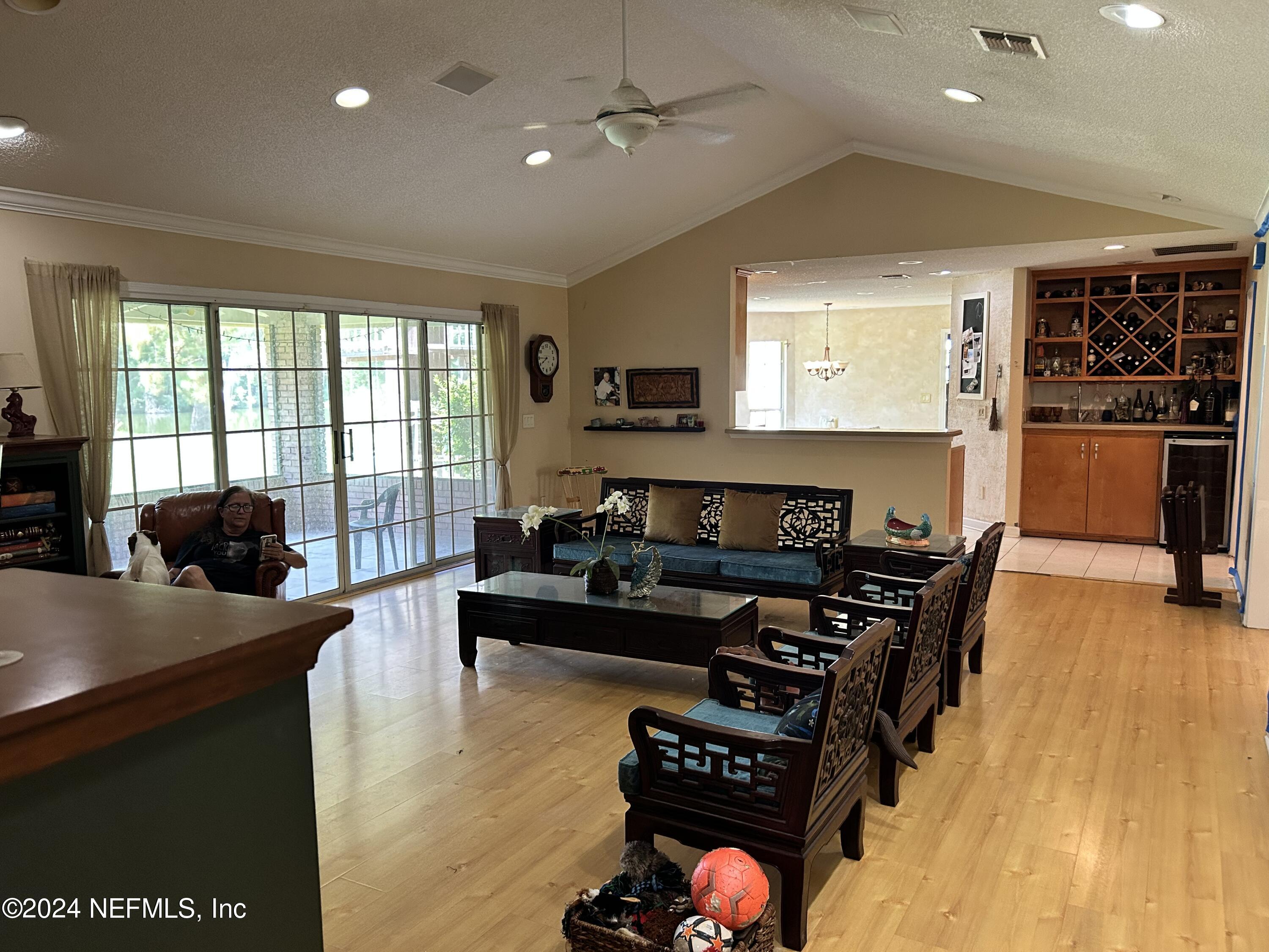 1137 SALT CREEK Drive